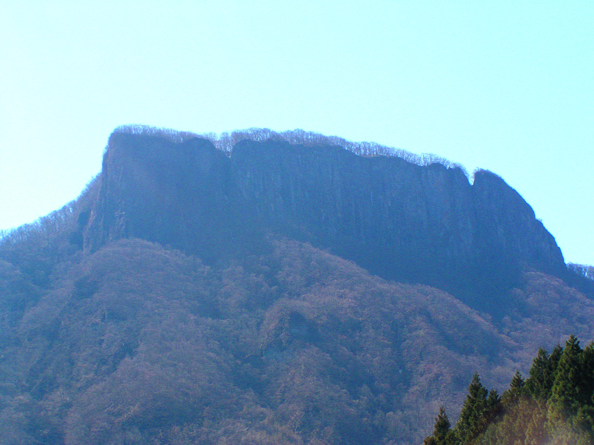 春の荒船山