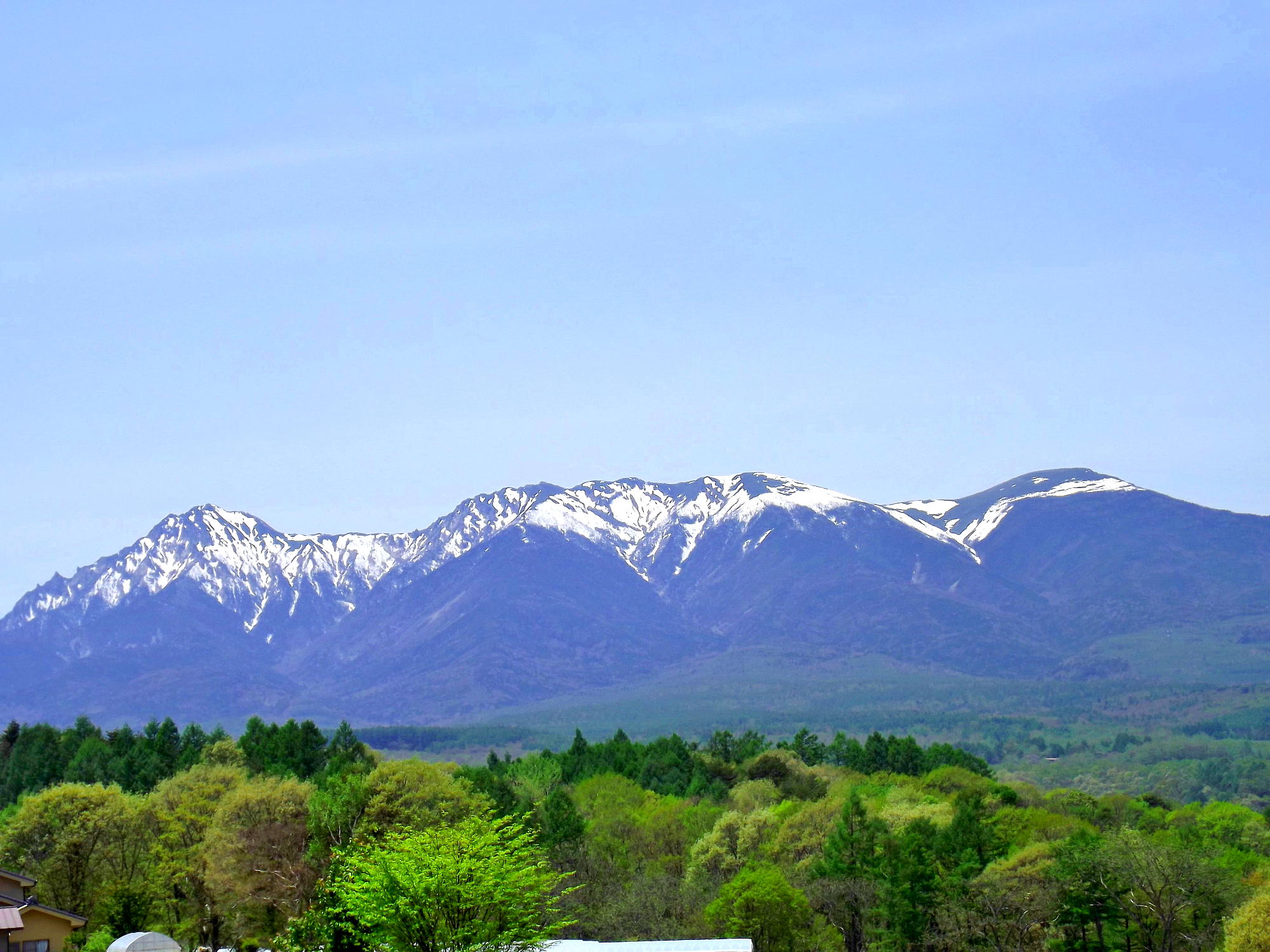 八ヶ岳の青い空