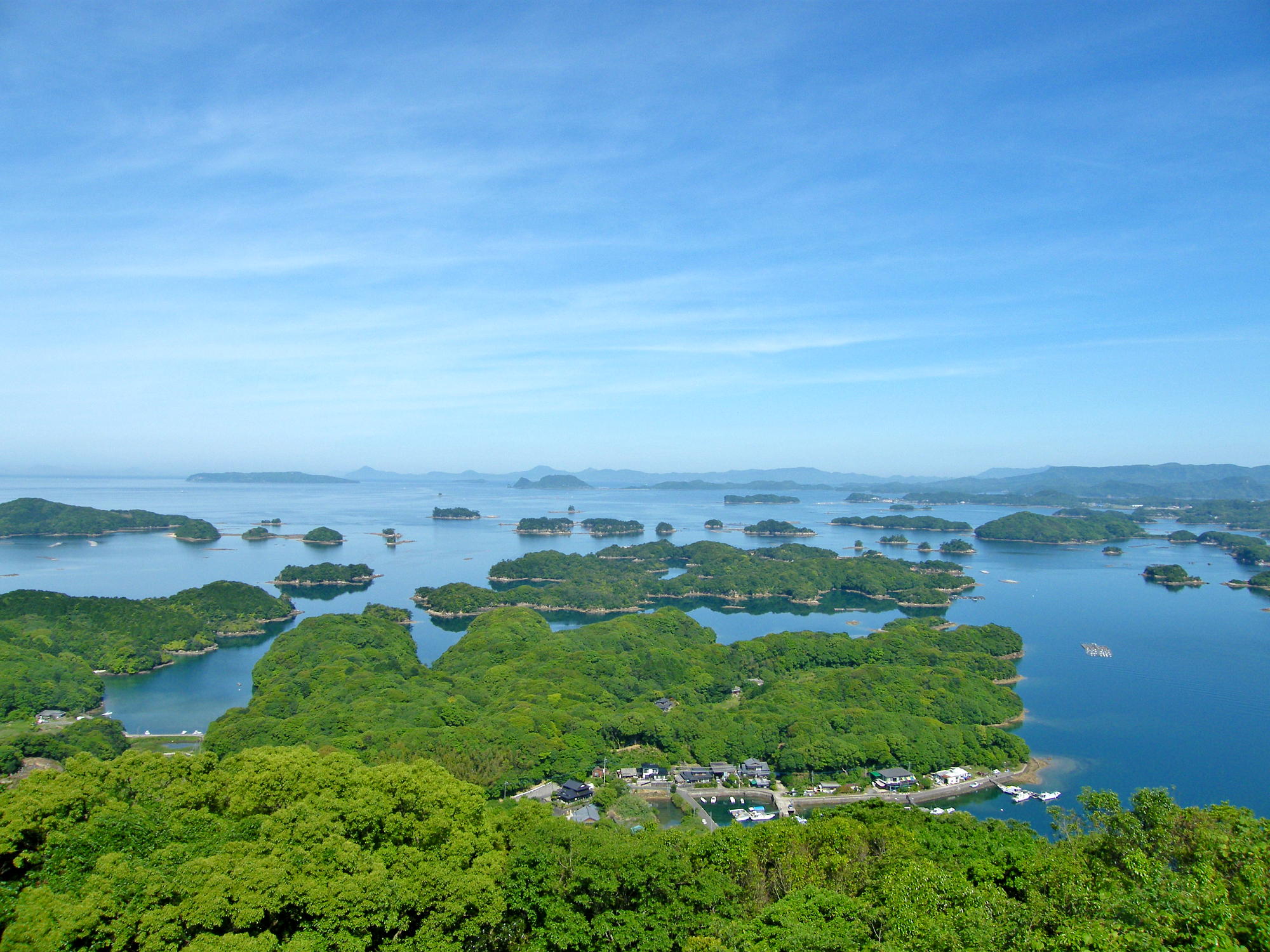 九十九島と青い空